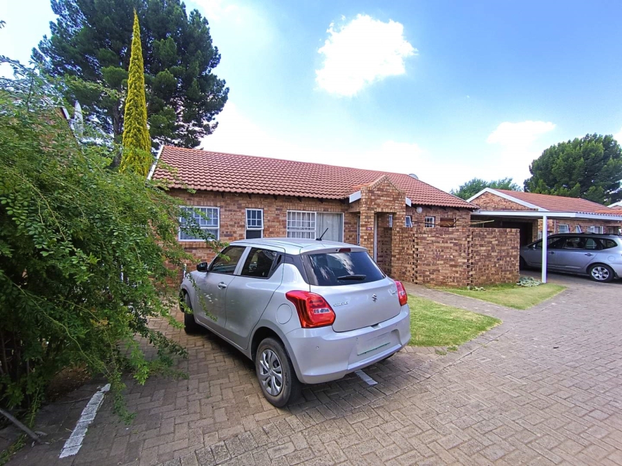 3 Bedroom Property for Sale in Universitas Free State
